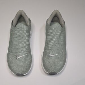 Nike Women's Mint Green Reina Slip-On Shoes